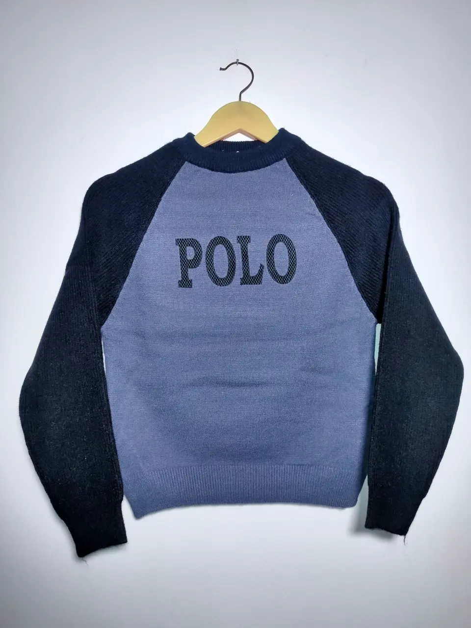 Stylish Woolen Sweater