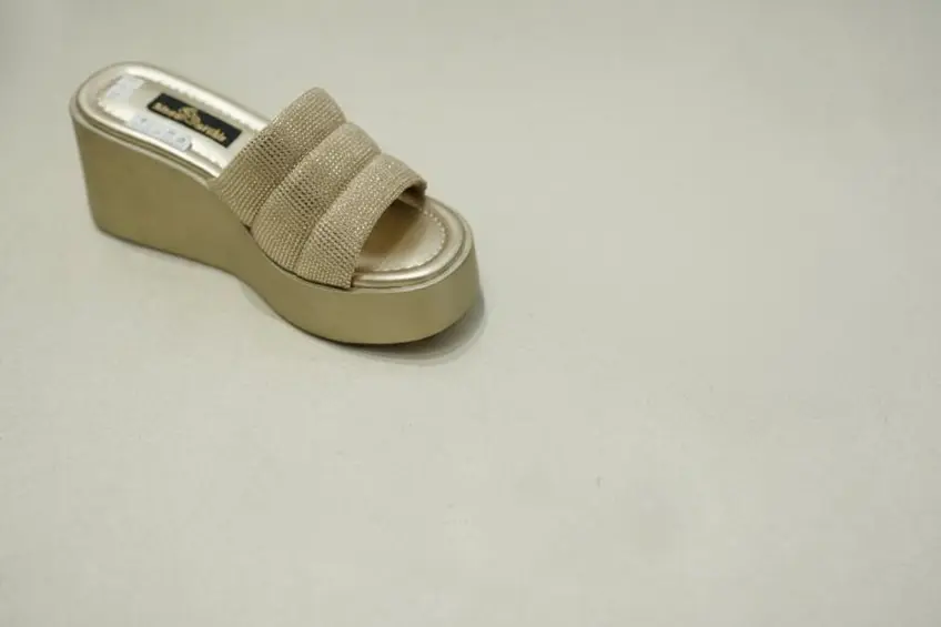 Trendy Gold Platform Slip-On Sandal for Women